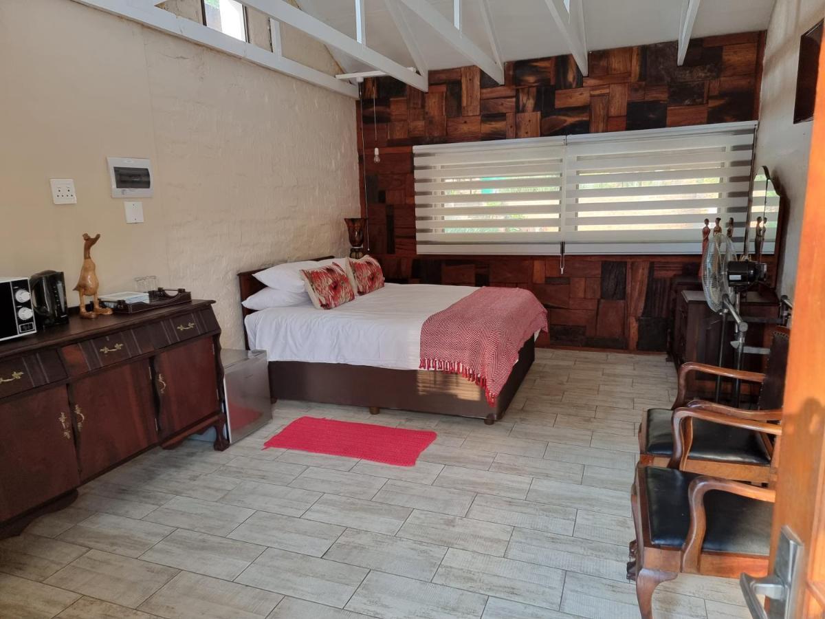 Jochem Inn Rietvalleirand Kültér fotó